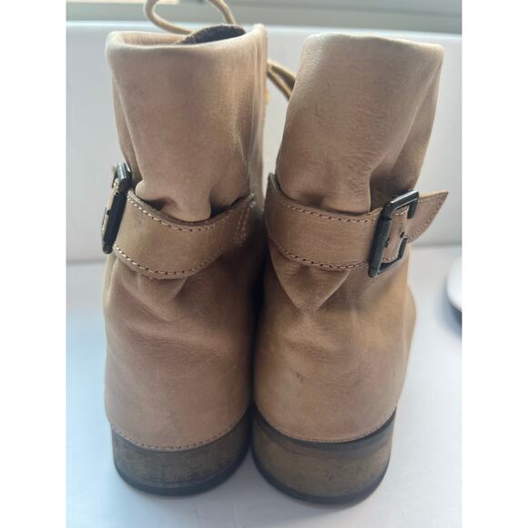 MIA Women's Sand Tan Leather Mid Calf Lace Up Low Heel Boots Made in India 7.5M - Picture 7 of 10